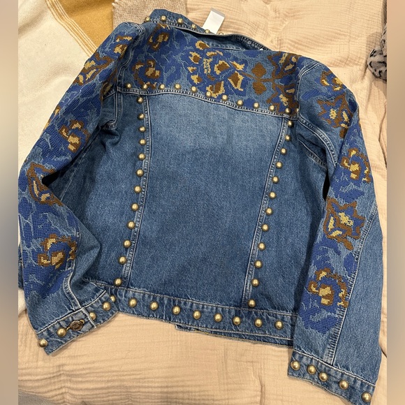 Farm Rio studded floral denim jacket - Picture 11 of 13